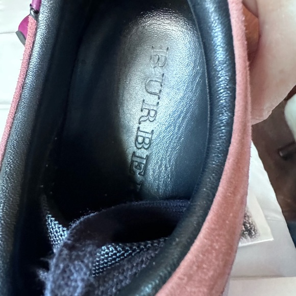 BURBERRY COLOR-BLOCK PATTERN CHUNKY SNEAKERS (SIZE 8) - Picture 9 of 11